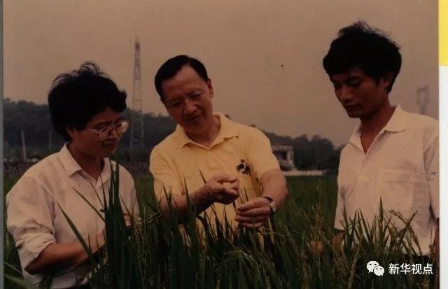 人活到极致：周润发他们，都捐成穷人了