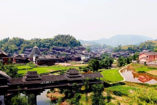 头条 | 遍行天下，心仪广西，这30个好地方，美得让人舍不得离开