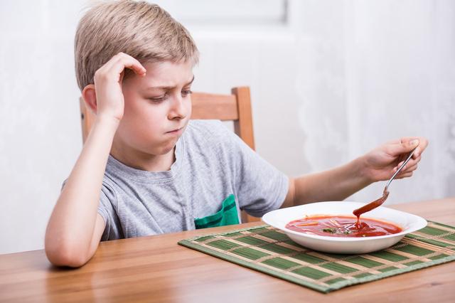 中医养生：什么是饮食积滞？教你2招轻松消积滞