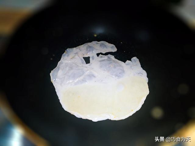 鸡蛋还可以这么做，五分钟做好，鲜香美味又下饭上桌就被抢空