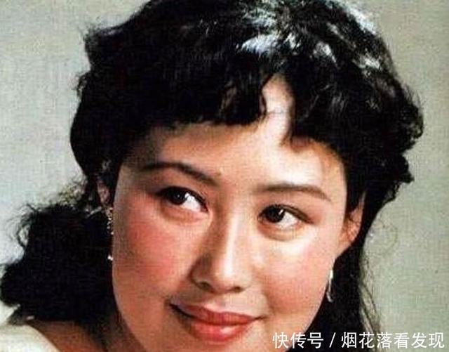 斯琴高娃嫁国外33年，前夫快被遗忘，儿子就是我们都熟悉的演员