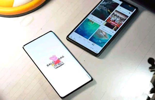 小米高层透露实情，真全面屏很难做到，网友开始期待iPhone 12
