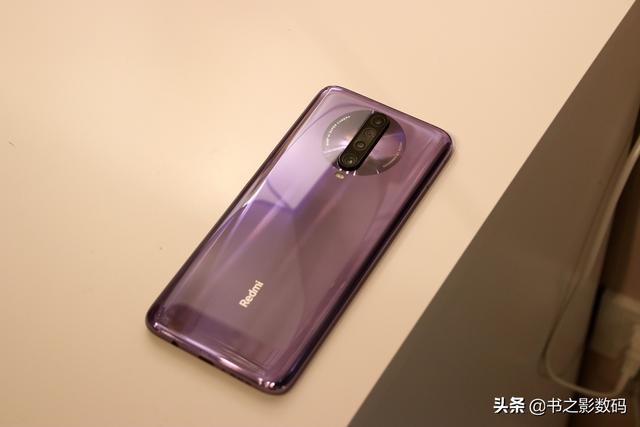 5000mAH超长续航，价格最低的5G手机之一，6+128GB已降至2198元