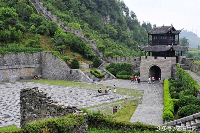 湖南湘西土家族苗族自治州六个值得一去的旅游景区