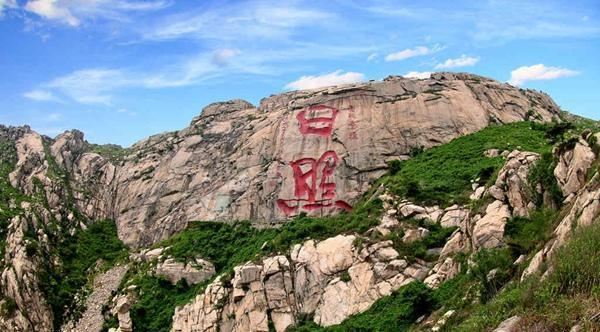 中国最美的海滨旅游城市，风景优美，气候宜人