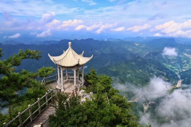 鬼斧神工，藏着秦岭奇观的奥秘，TA是这样的天竺山