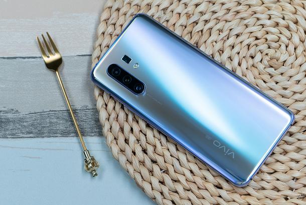 vivo X30 Pro实际体验大开眼界，全焦段影像系统“内力”深厚