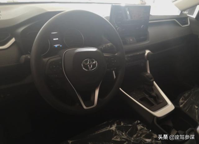 讲重点，全新一代丰田RAV4为何只推荐“乞丐版”？