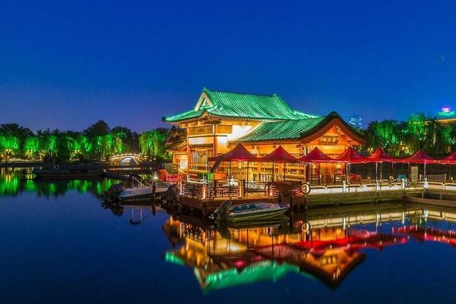 情侣必打卡的4大景区，风景各不相同，给你不一样的旅游体验