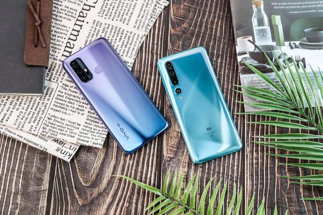 超大电池5G手机盘点，vivo Z6、小米10谁才是焦虑症患者的福音？