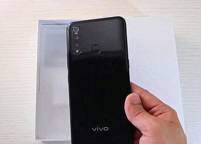 曾被称生不逢时，vivo Z5X如今再跌新低价，看来该彻底说再见了