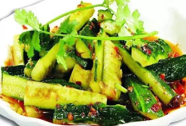 夏季时令蔬菜：冬吃萝卜夏吃姜。在对的时间，吃对的蔬菜