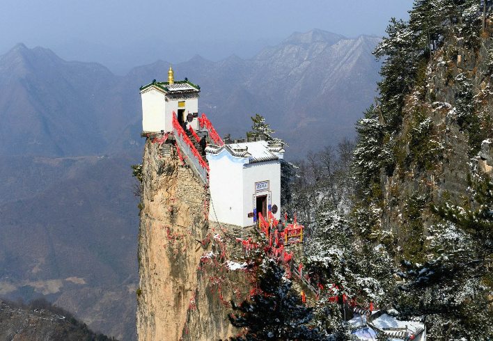 我国“最危险”的4大建筑，光看照片就腿软，大同悬空寺上榜