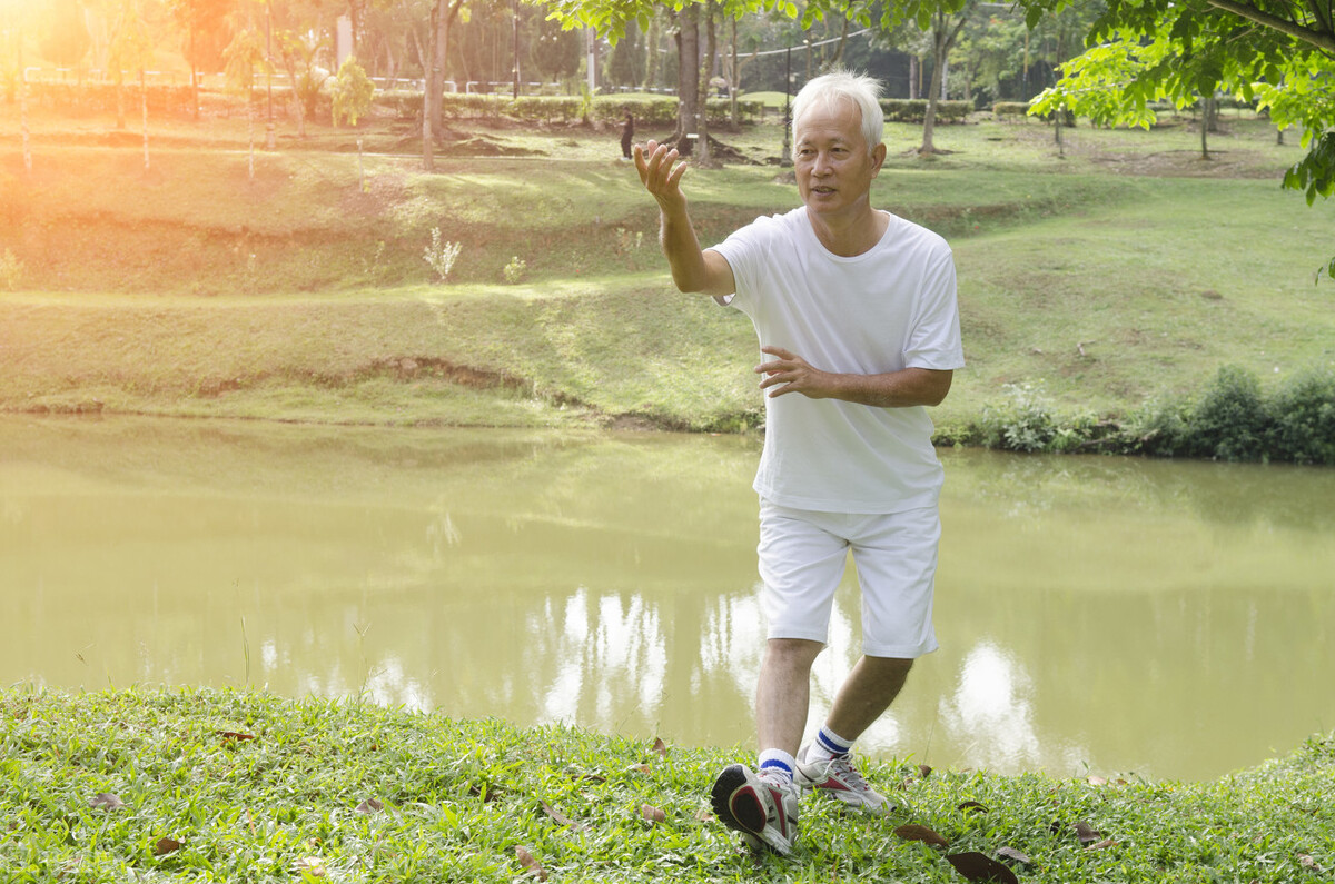 心血管疾病致死率高？中老年人预防心血管病，得从这6个方面入手