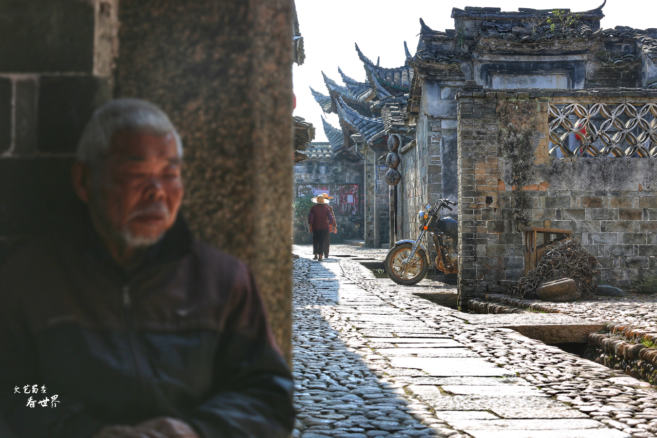 福建连城培田古村人迹罕至，它是一个拥有800年历史的古村落